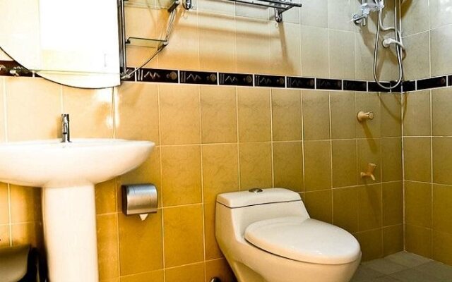 Crab House Tourist Inn and Restaurant