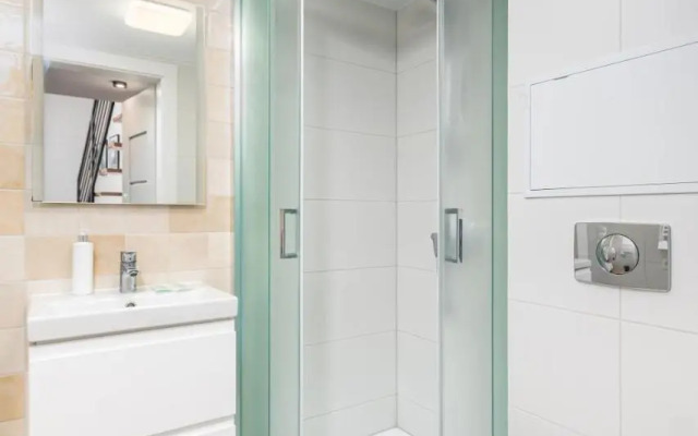 Swietokrzyska 16 (E-G) by Homeprime