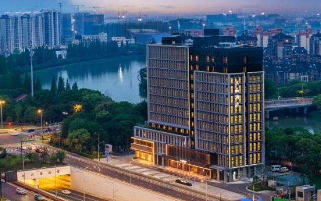 Crystal Hotel Huzhou Administrative Center – Outside – Huzhou