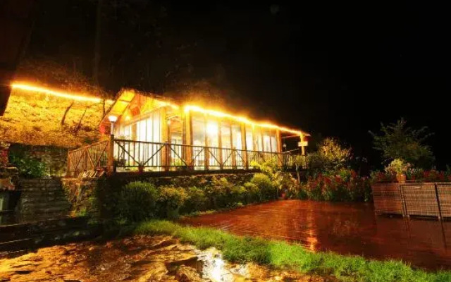 Benlight Minsuku Guesthouse