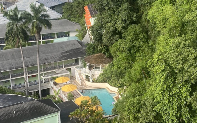 Mobay Club Condominium