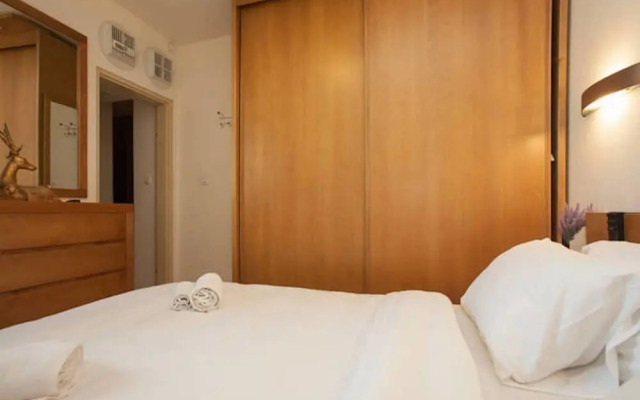 Cosy 1BR near Beach by FeelHome