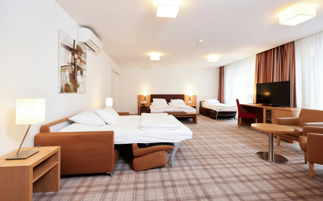 Central City Hotel Rochat