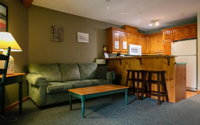 Escapade Pinoteau Tremblant Getaway