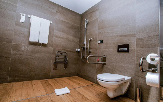 AC Hotel by Marriott Wroclaw