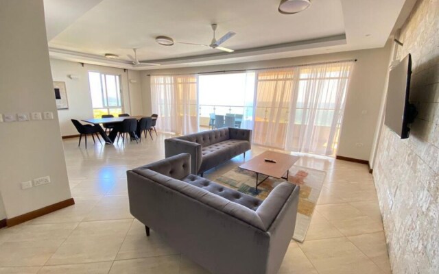 Nyali Mall Apartments by CHH