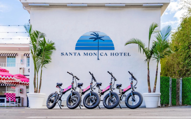 Santa Monica Hotel