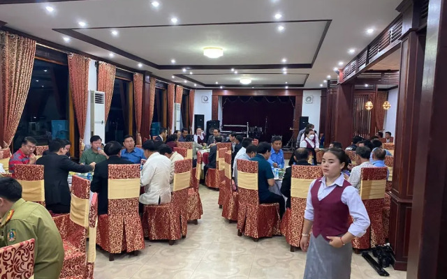 Anoulackkhenlao Hotel