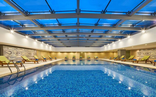 Four Points by Sheraton Shanghai, Daning