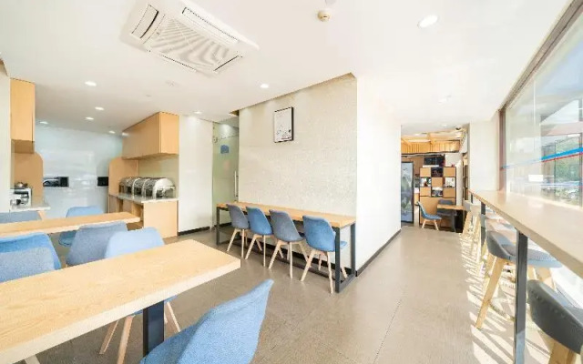 Hanting Hotel  Shanghai Pusan Road Metro Station