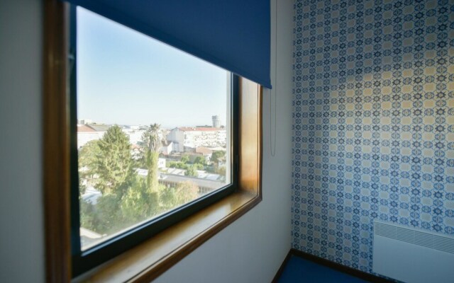 Studio in Porto, With Wonderful City View and Wifi - 9 km From the Bea