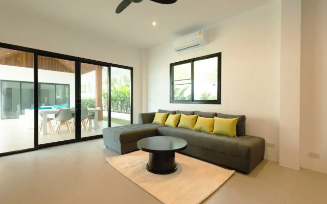 Samui Paradise Pool Villa by Sea N' Rent