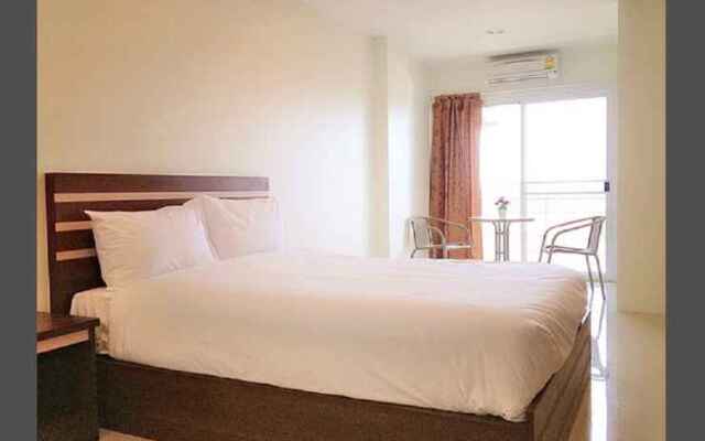 Siri Service Apartment