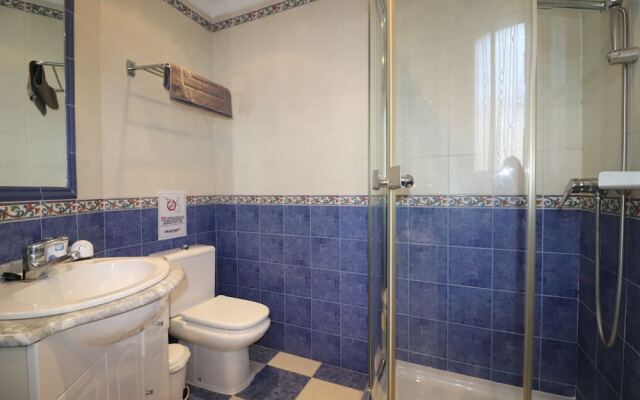1107 Villa Salares