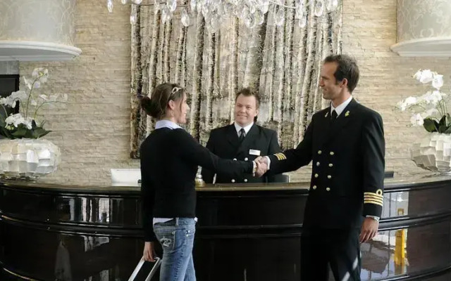 Regis Hotelschiff 4* Rheinterrasse