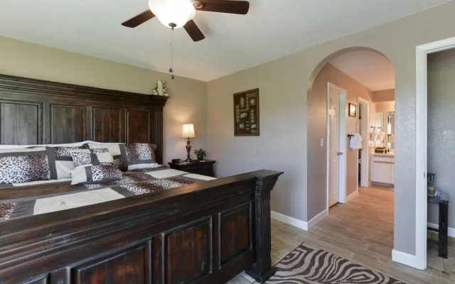 Veltings Golf View Getaway - Holiday Hills Branson - Golf Resort - Outdoor Pools