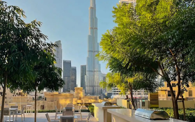 DXB - Burj Royale- 4401 - DT