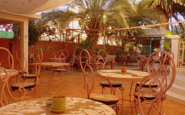Le Triskell Auberge - Hostel