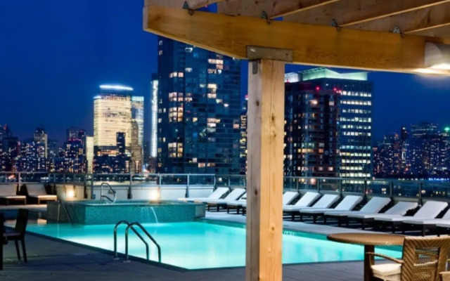 Global Luxury Suites Downtown Jersey City