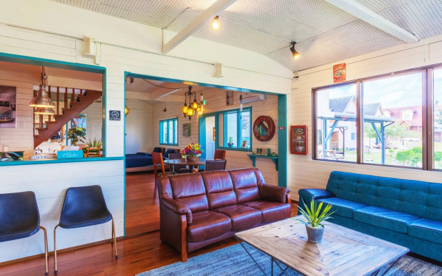 Kariyushi Condminium Resort Motobu THE BEACH GARDEN HOUSE