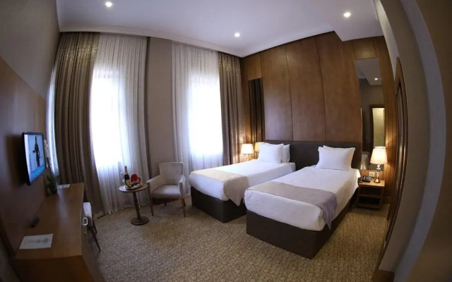 Madison hotel