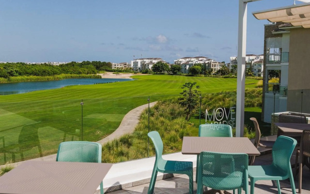 Unique Pool & Golf view retreat 1BR at Cana Pearl