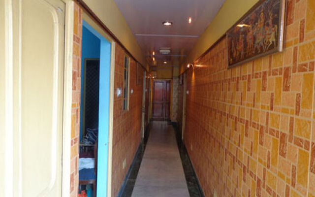 Royal Aashiyana Palace