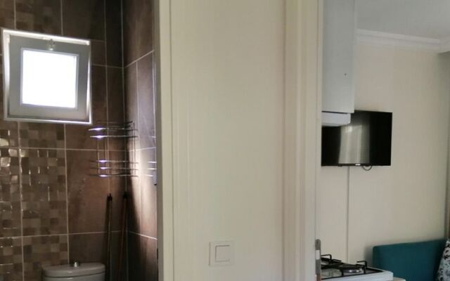 Boncuk Hemşire Apartları Adrasan