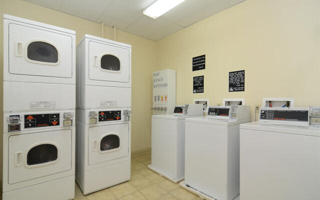 Best Western Brighton Inn