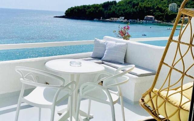 Geo & Art Boutique Hotel