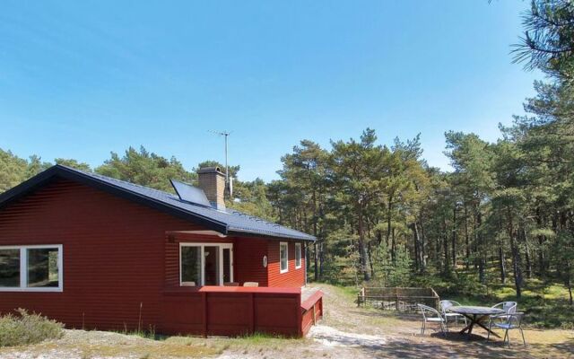 "Jerk" - 300m from the sea in Bornholm