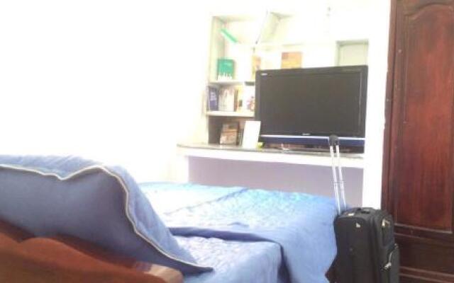 I Hostel