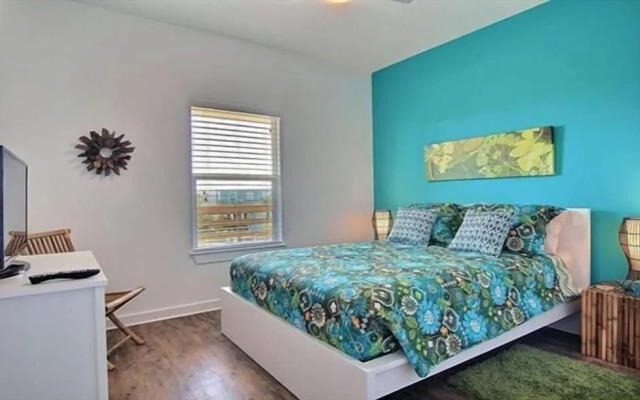 Brito Beach - 3 Br Home