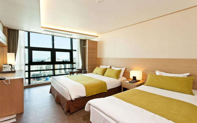 L&L Central Hotel