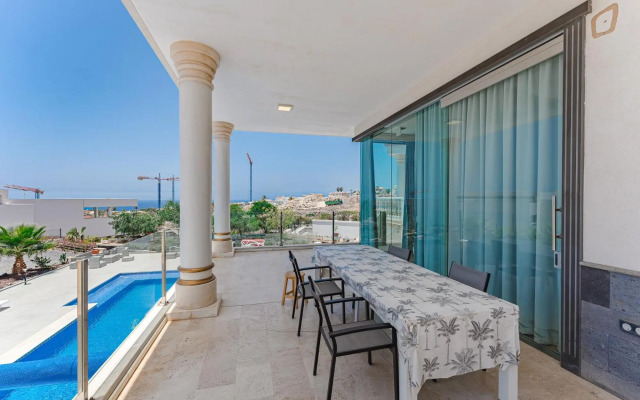 LUXURY VILLA NAUTILUS Heated pool Spa