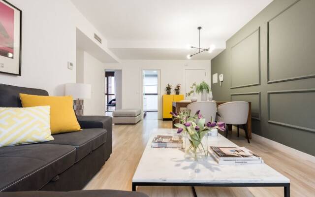 Spain Select San Joaquin Apartments