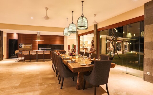 Villa Gumamela Bali