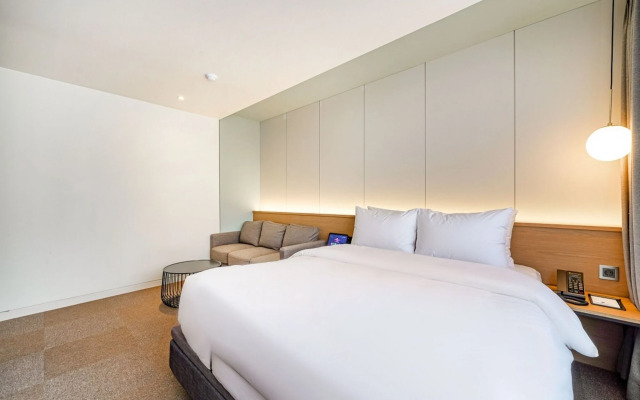 Haeundae Thevan Hotel