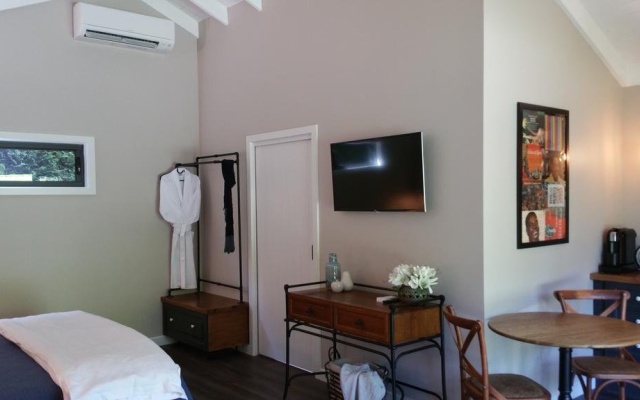 The Musicians Retreat B&B – Guest Rooms – Melbourne
