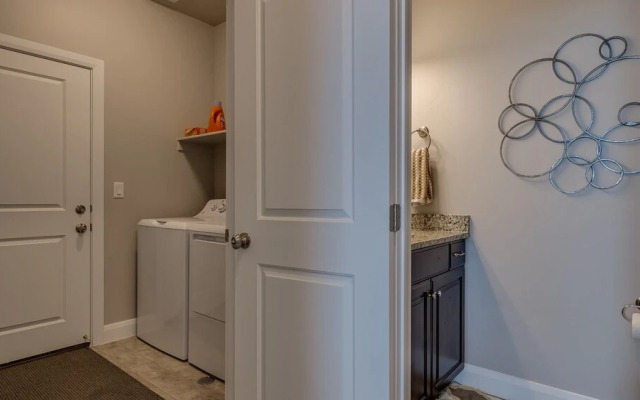 Desert Edge 3 Bedroom Townhouse by RedAwning