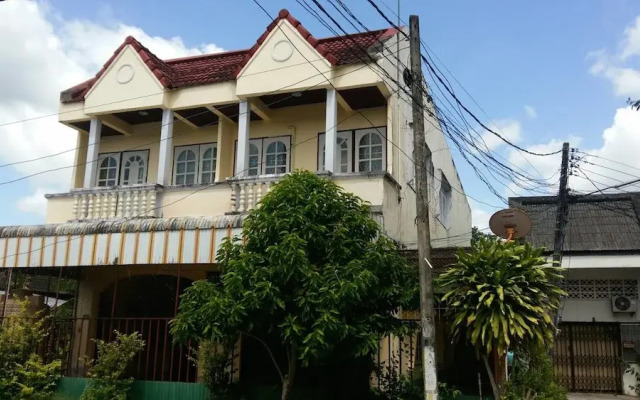 Thongkam Homestay
