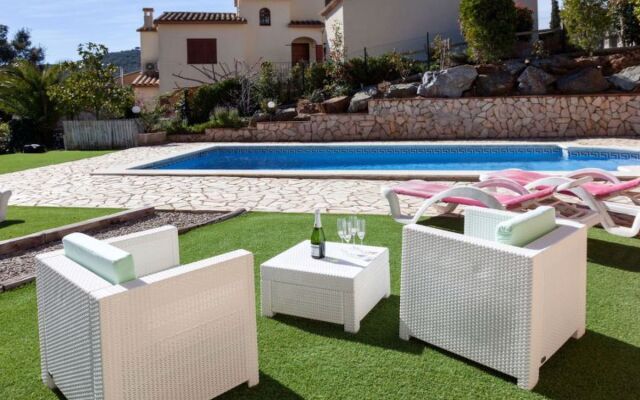 Villa Maria 32036
