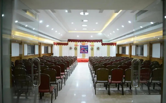 Hotel Maps Residency