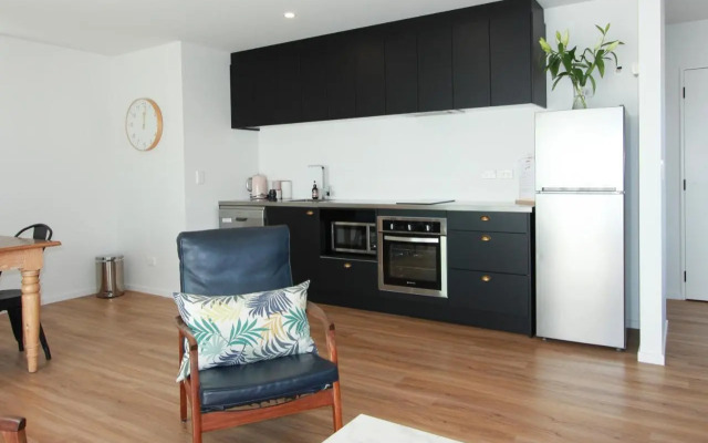 3 - Sunny Brand New house