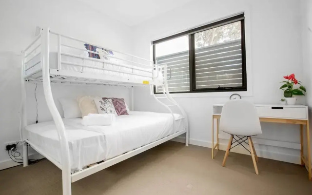 Stunning 3beds Near Knox Shopping Centro@wantirna