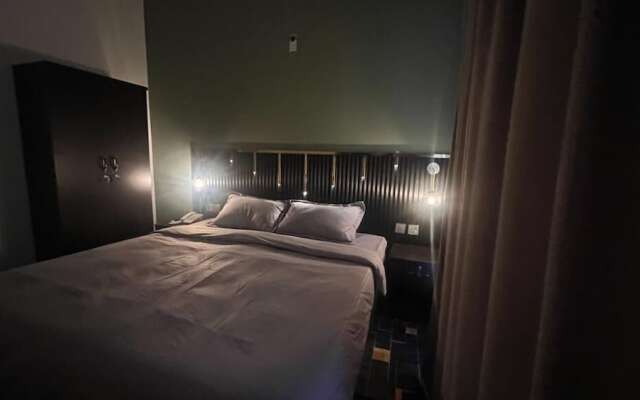 Guest Inn Hotel Llc