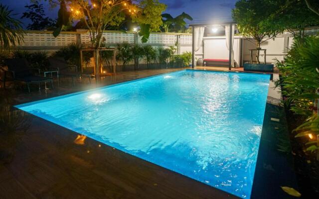 Baan Nern Khao Resort