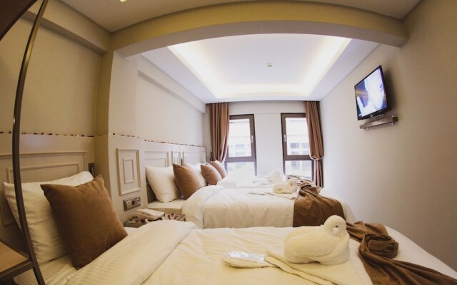 X-Nellyi Boutique Hotel