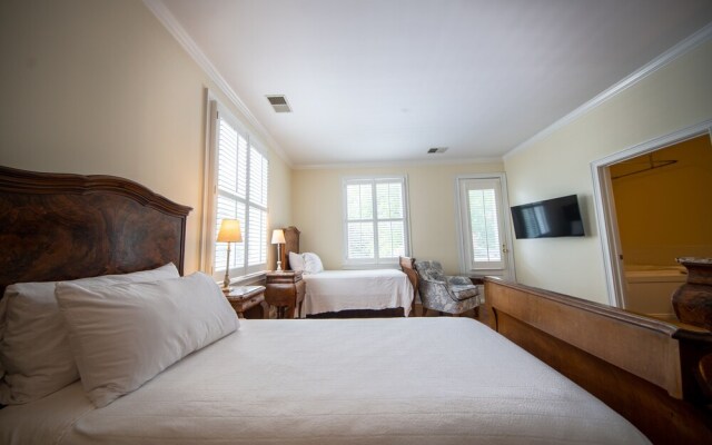 The Edenton Collection-The Granville Queen Inn