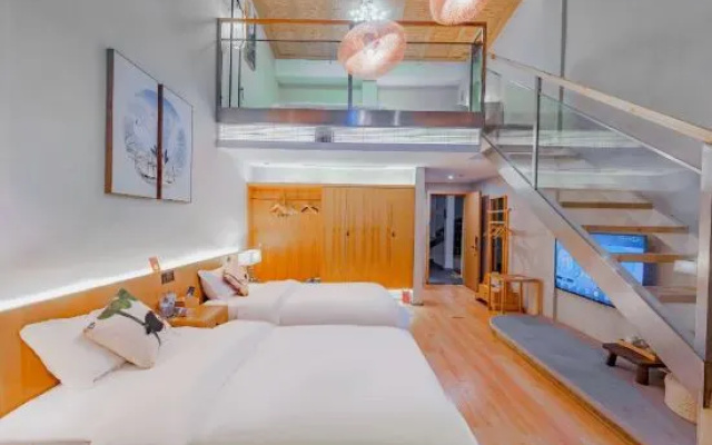 Fenghuang Yunqiao Free River View Boutique Homestay (Fenghuang Ancient City Yunqiao Branch) – Guest Rooms – Xiangxi